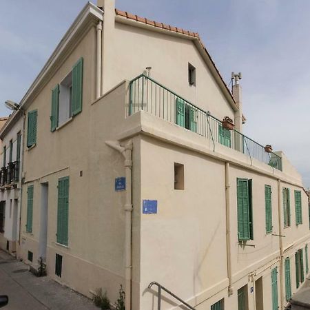 Stud Terras Ville Corniche 2 Pers Stat Gratuit Rue Modif Suivt Possib Et Accord Exclusif Marseille Exteriör bild