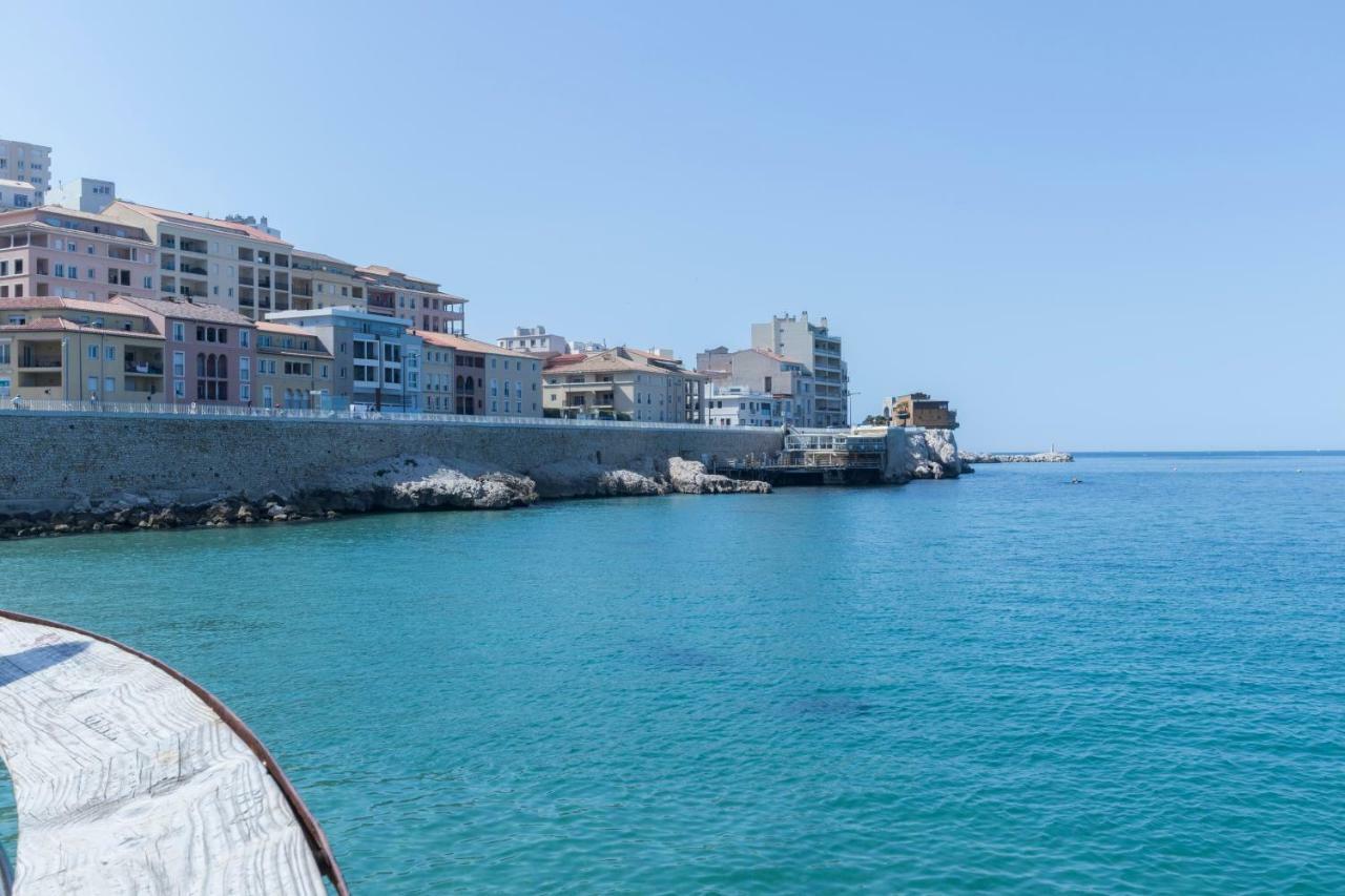 Stud Terras Ville Corniche 2 Pers Stat Gratuit Rue Modif Suivt Possib Et Accord Exclusif Marseille Exteriör bild